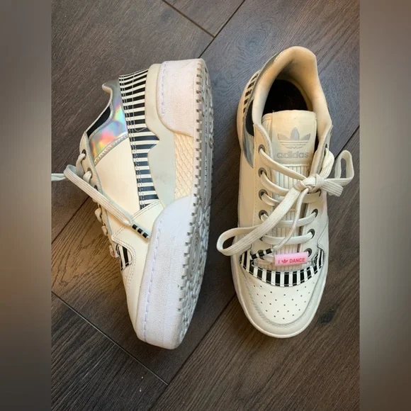 ADIDAS I ❤️ DANCE - Picture 3 of 16